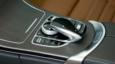 Mercedes-benz-C300-AMG-touchpad-38b3p1nqvuwa19atm9yhvk.jpg